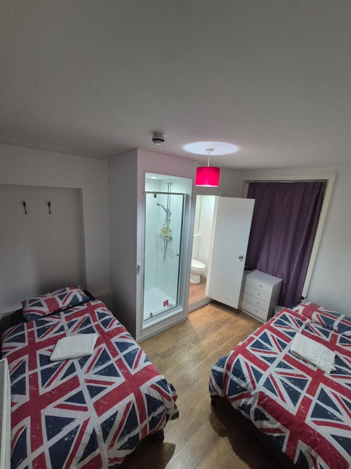 Saint James Backpackers Londyn Zewnętrze zdjęcie